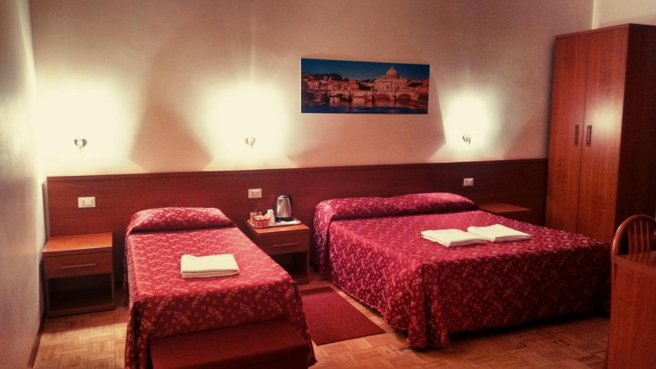 A Casa di Mei Rome Bagian luar foto