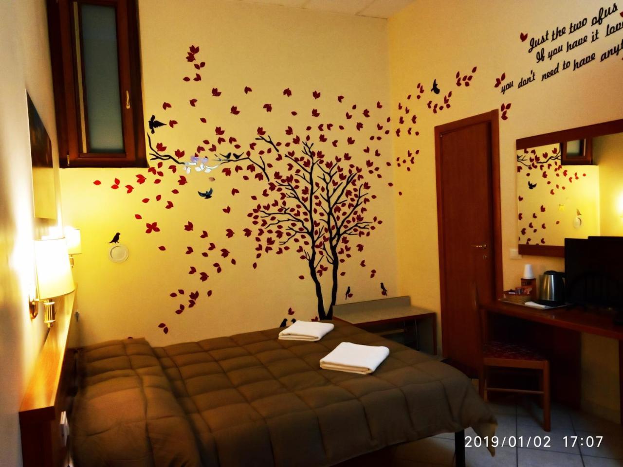 A Casa di Mei Rome Bagian luar foto